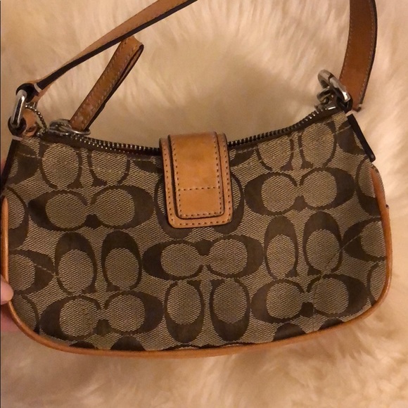 Vintage Coach - Picture 5 of 6